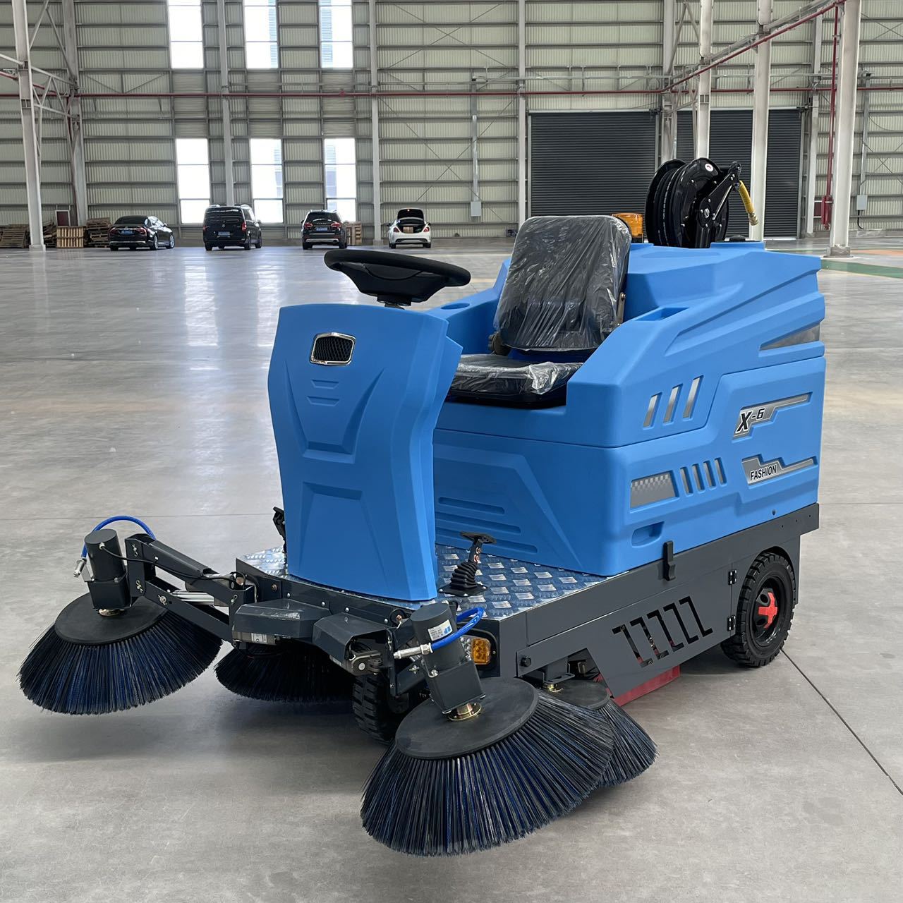 Sweeping robot
