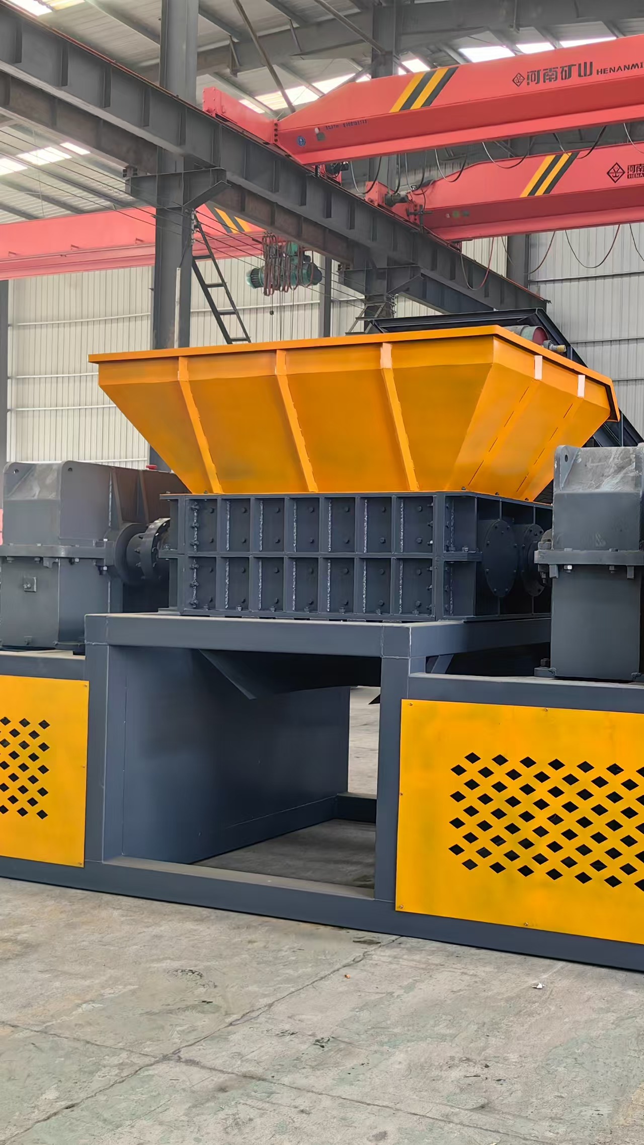 Hydraulic Metal Shredder