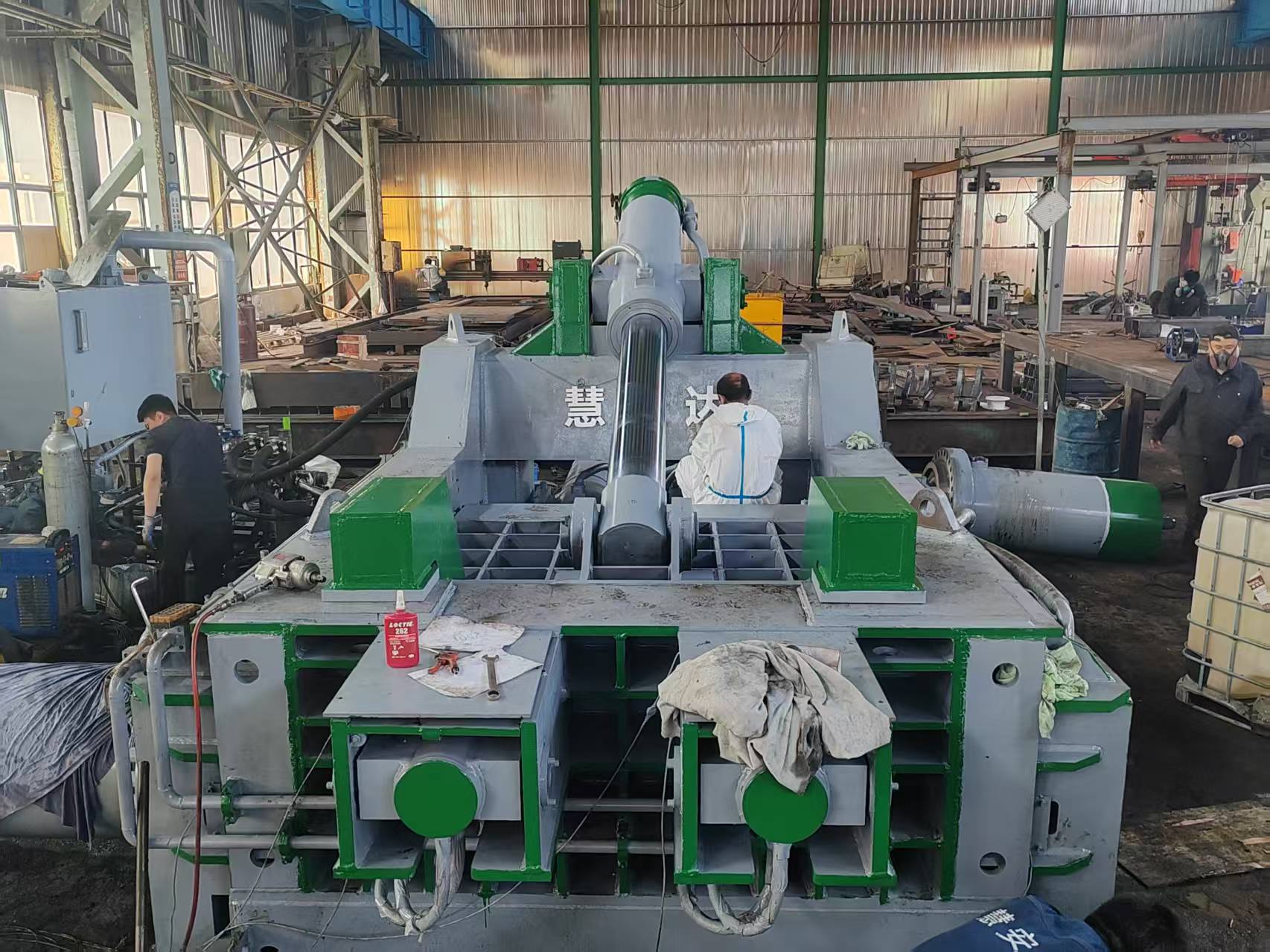 Hydraulic Metal Baler